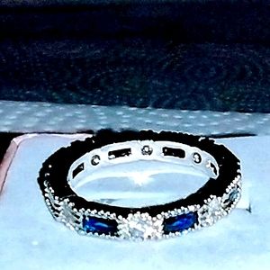 STERLING SILVER band size7